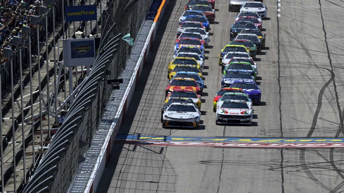 Parking NASCAR Cup Series at Darlington Raceway Fall Race