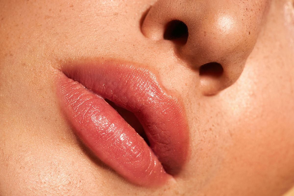 Lips, Locks & Links