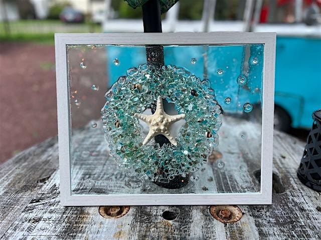 Black Friday Coastal Christmas Resin Class