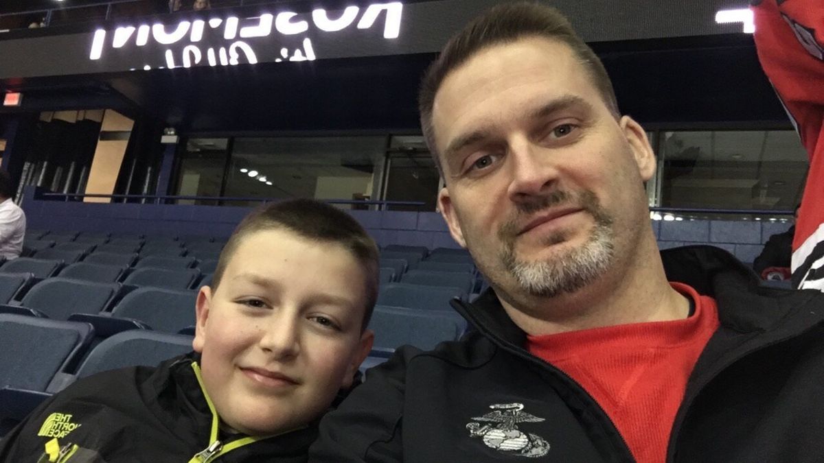 Chicago Wolves at Rockford Icehogs