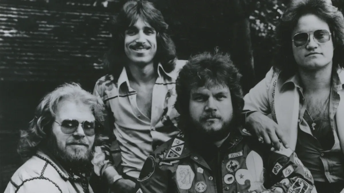 Bachman-Turner Overdrive, Blue \u00d6yster Cult, Foghat in Lincoln