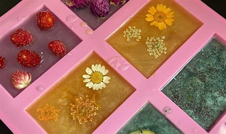 Weekend Grapevine - Christmas Soap Making Workshop