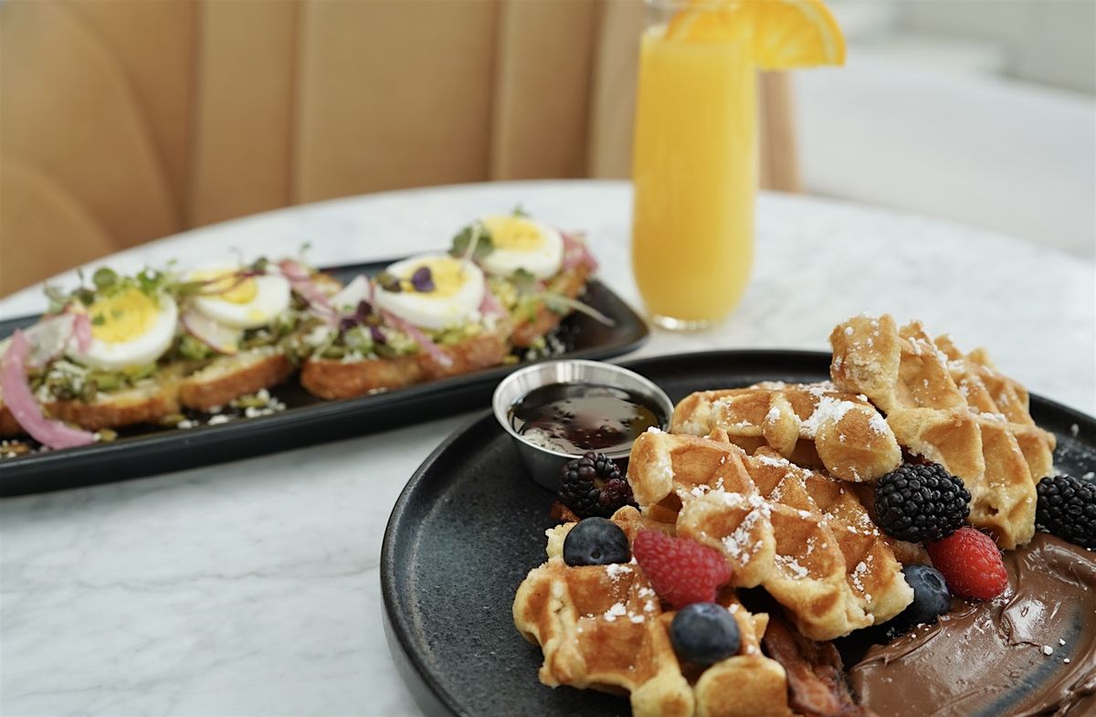 Sunday Funday at Vault