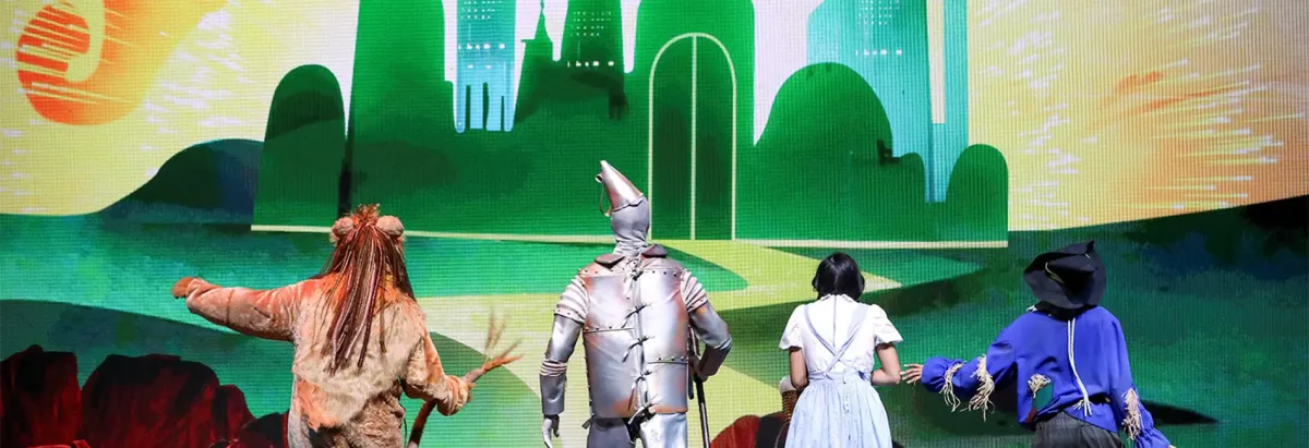 Parking The Wonderful Winter Of Oz - Thousand Oaks