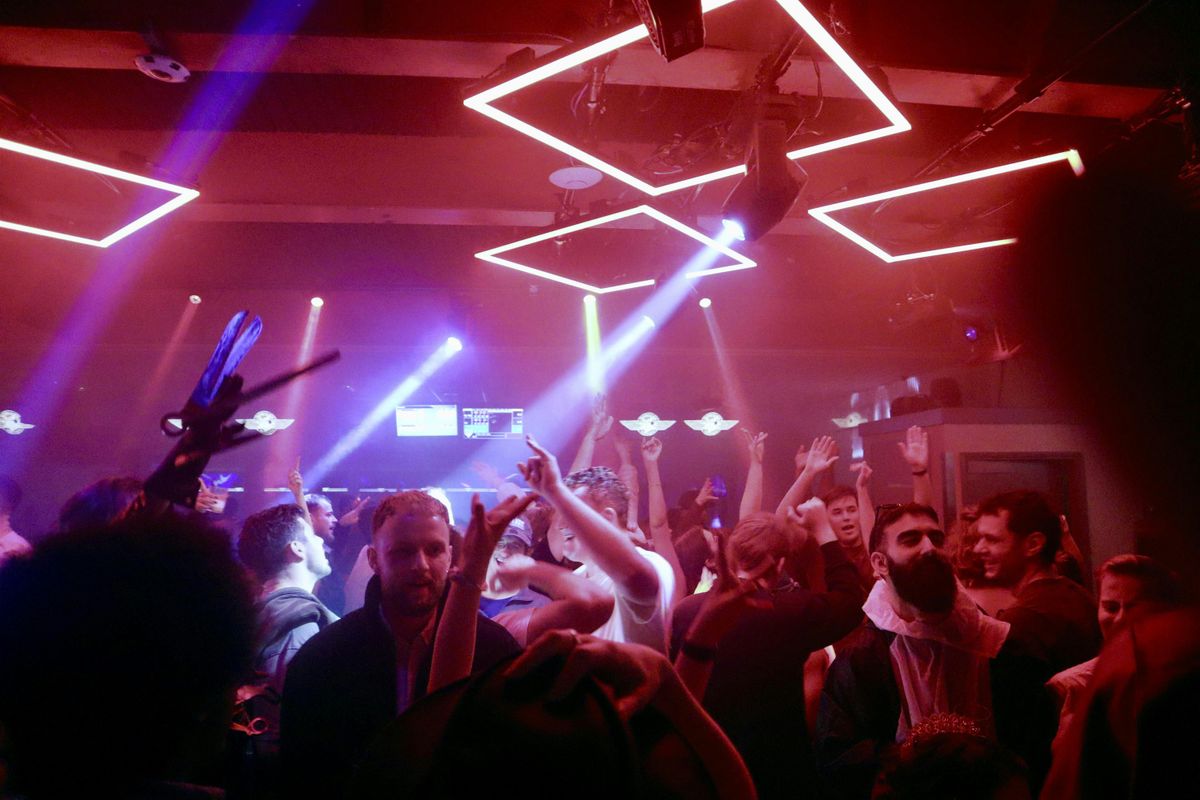 SATURDAY NIGHT AT ROWANS