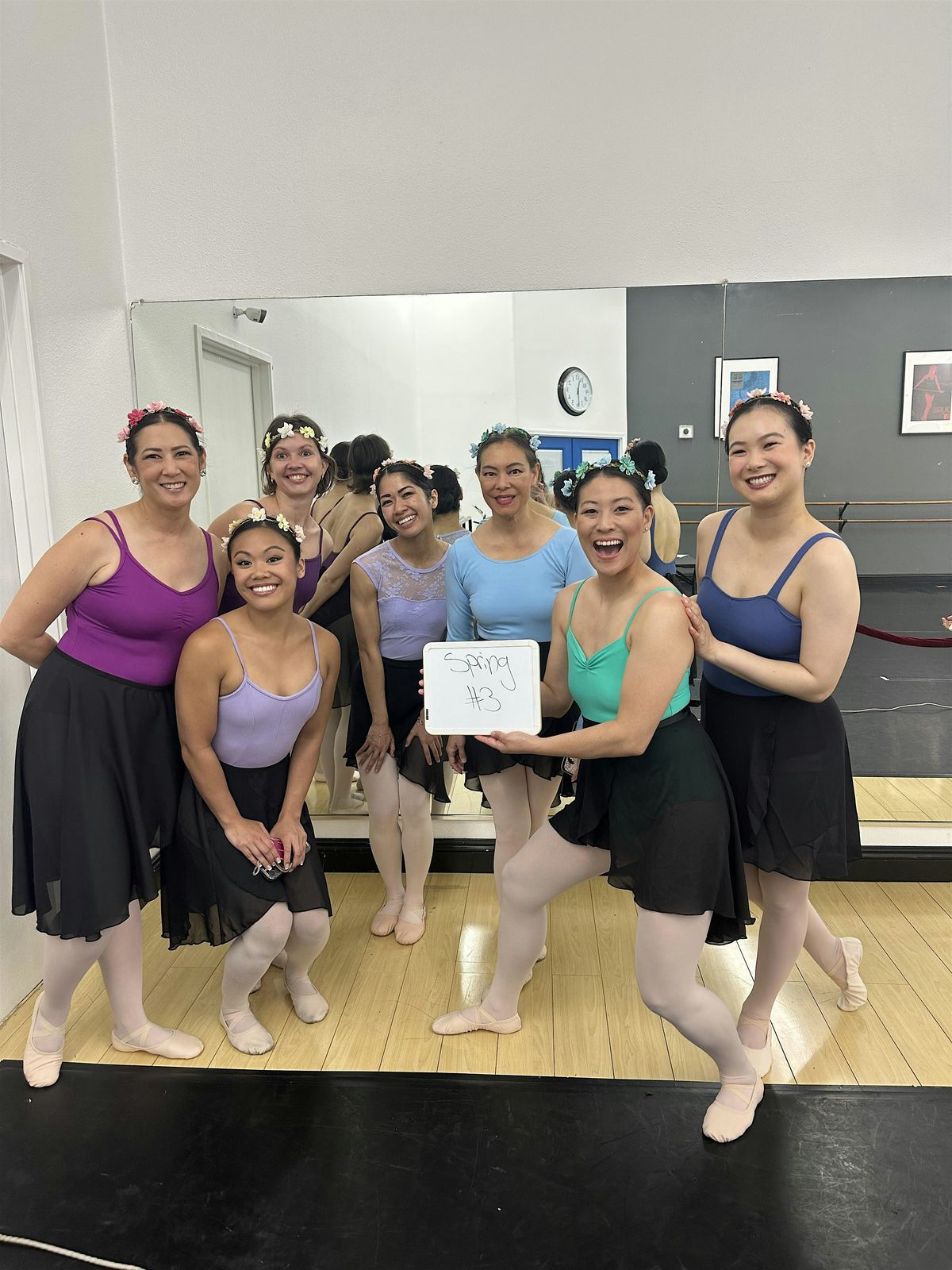 DanceLova Dance Academy - Your first class is free!