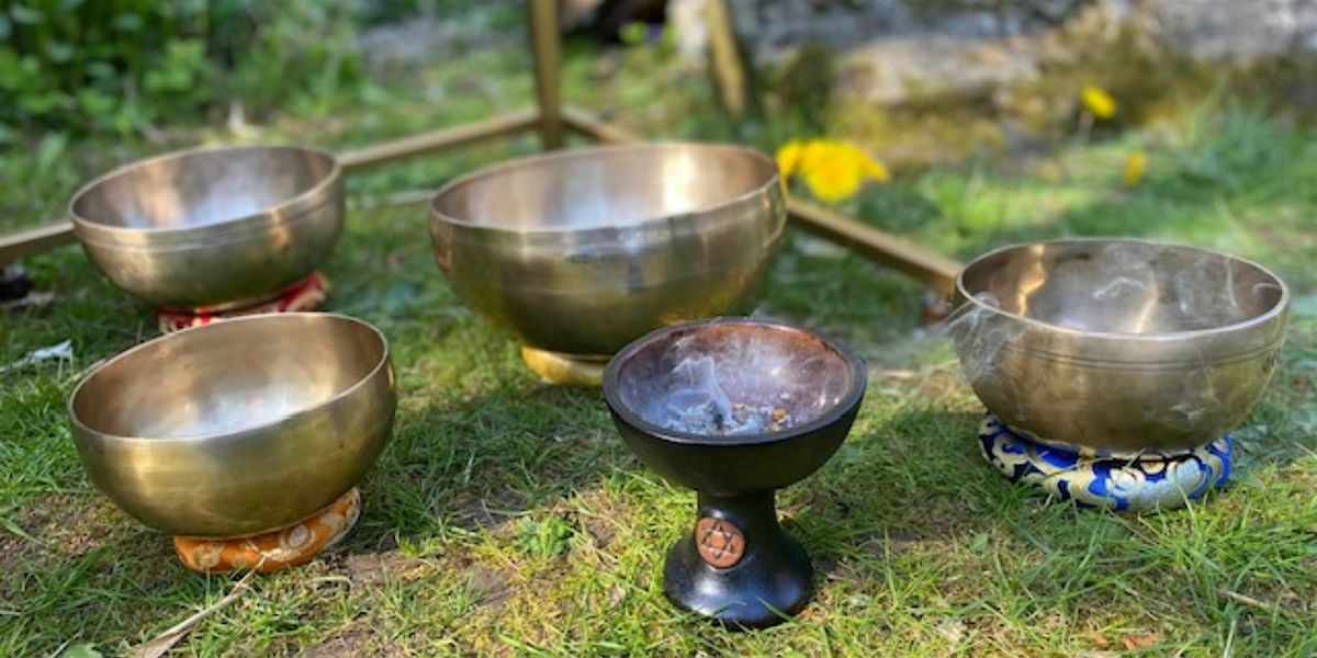 Sounds Of The Earth \u2013 Gong & Himalayan Bowl Sound Bath Meditation