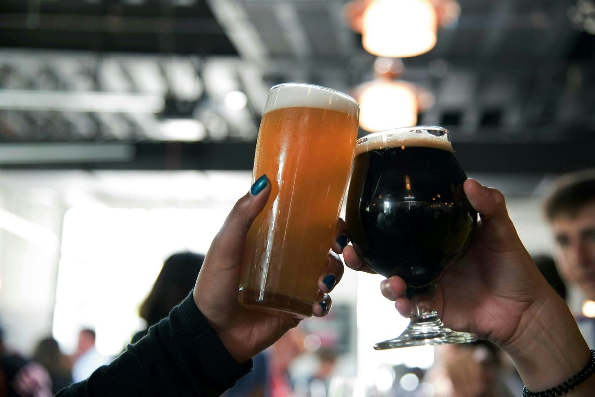 Shut Up and Read at Ministry of Brewing