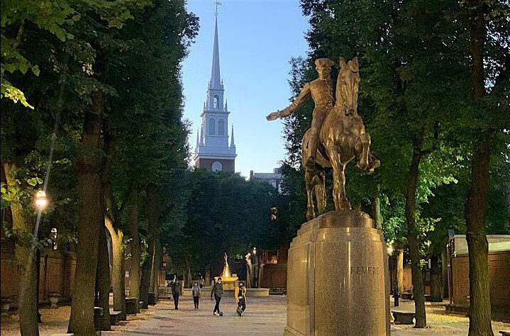 Self Guided "The North End Pizza, Cannoli and Picnic" Solo Walking Tour