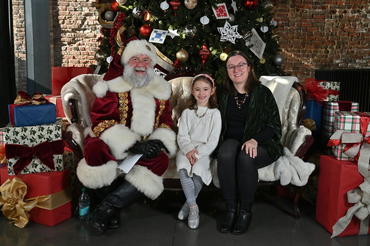 Santa Visiting Tredegar!