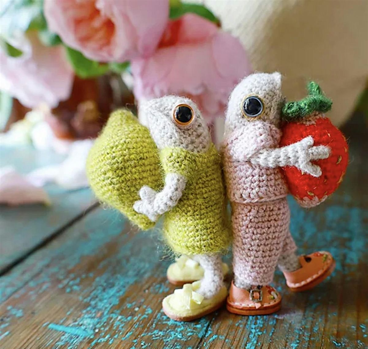 Dot Pebbles Crochet Frog Workshop