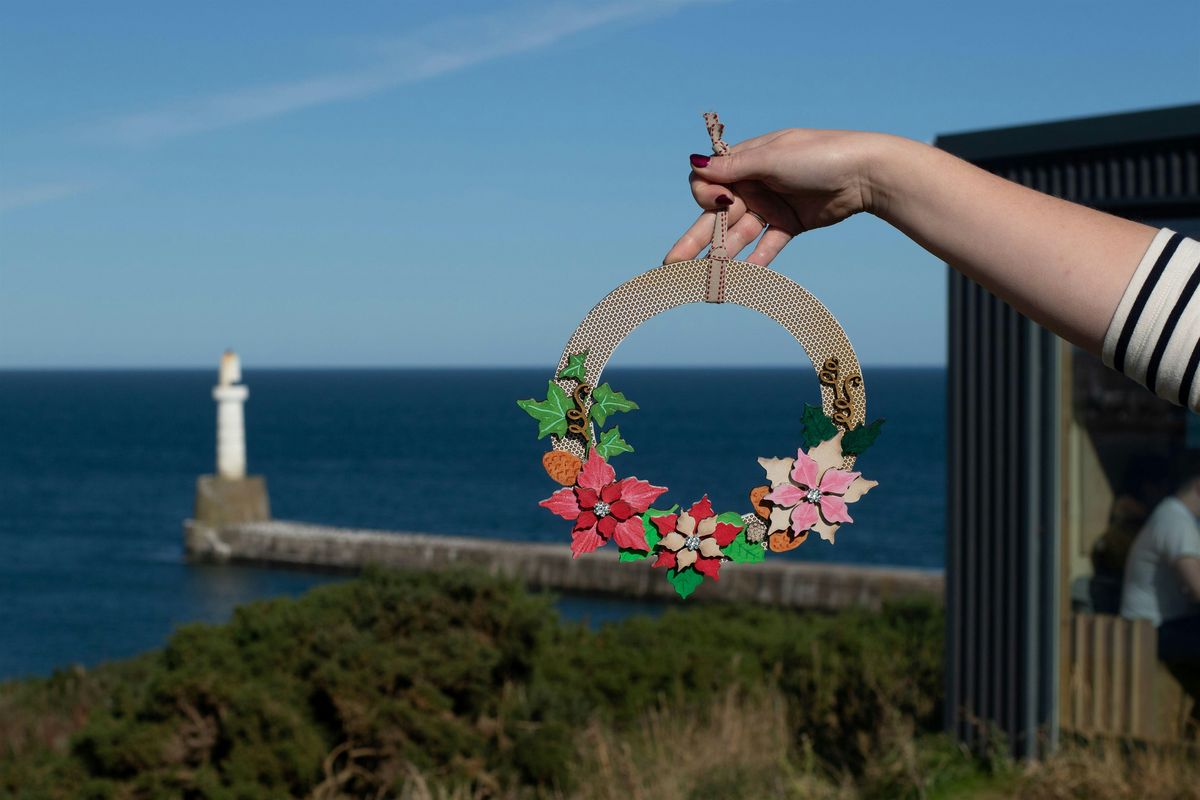 Poinsettia Wooden Wreath Workshop