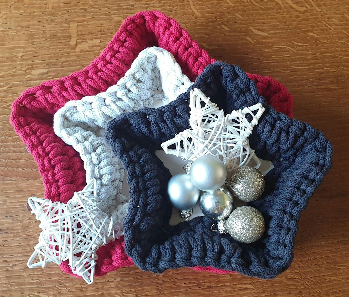 Star-Shaped Crochet Baskets \u2013 Beginner-Friendly Class