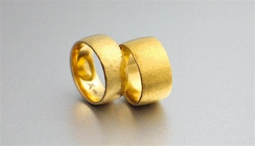 Goldschmiedekurs - Eheringe schmieden f\u00fcr Paare