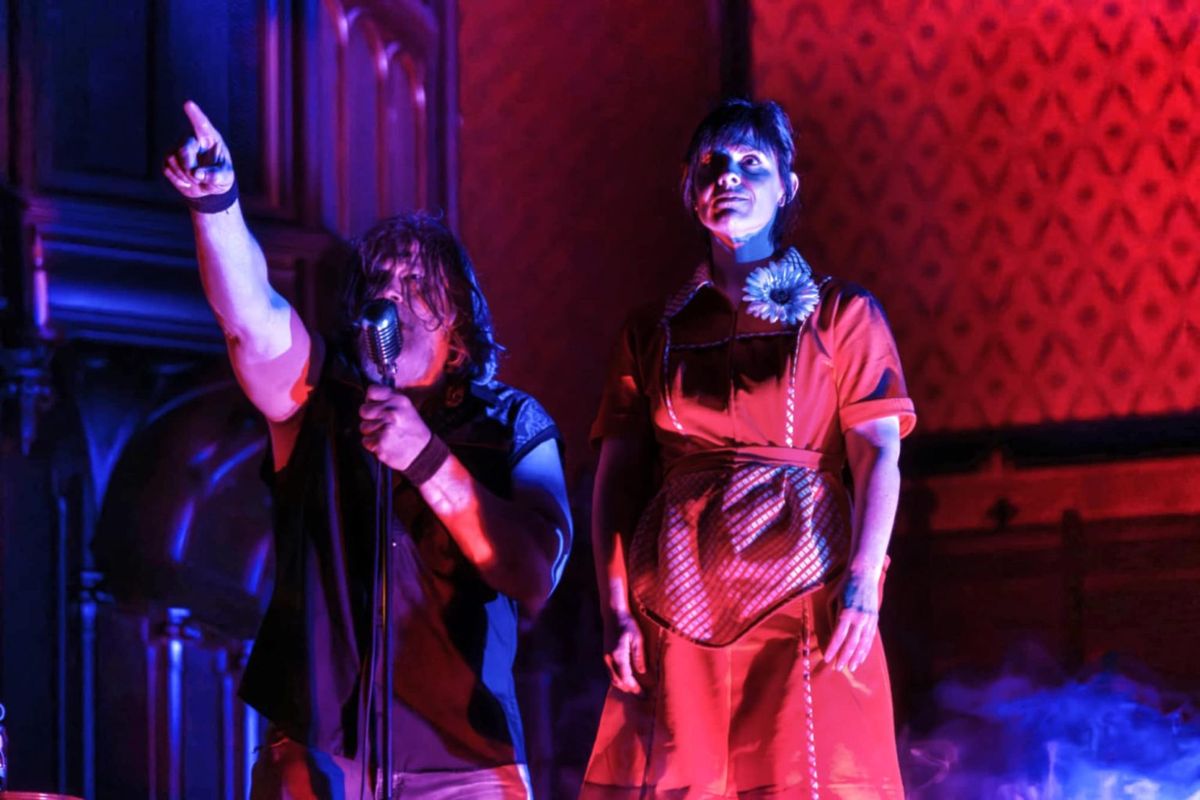 Parking The Devil and Daisy Dirt