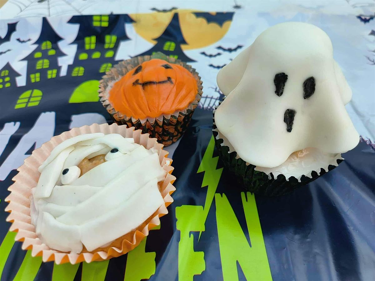 FREE  CLASSES WITH GBBO'S KAREN WRIGHT