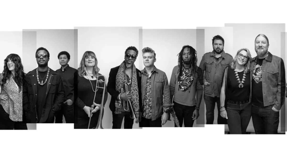 Tedeschi Trucks Band, Steve Winwood in Bridgeport