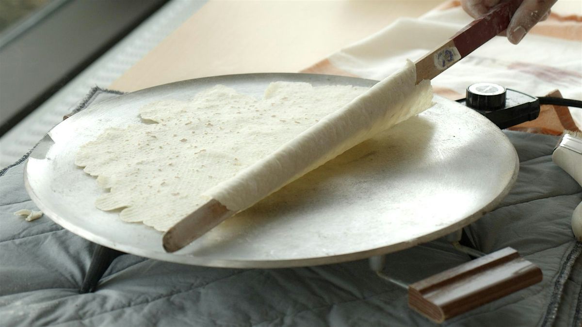 Bake Lefse with Heidi Eger