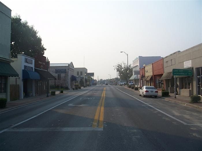 An Epic Scavenger Hunt! - Downtown Live Oak Loot-n-Laugh