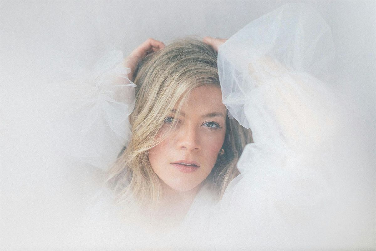 Liz Longley (Cam Caruso opens)