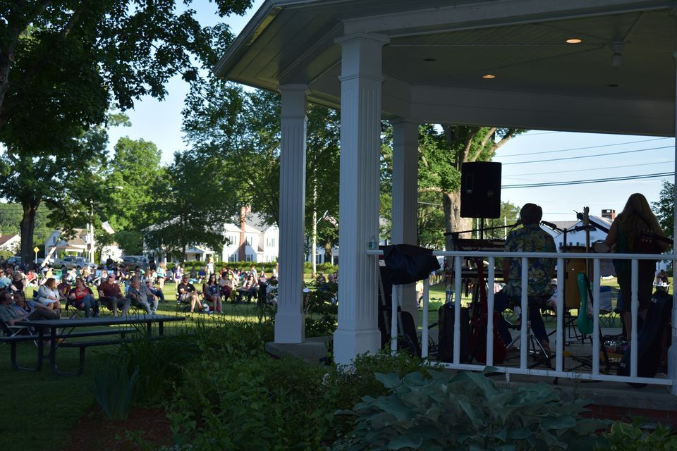 Sturbridge Concerts on the Common 2022