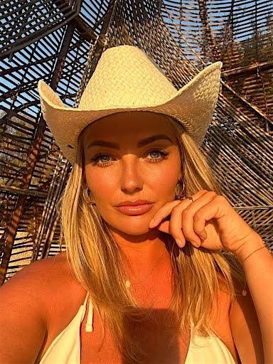 Monique speaks at  Las Vegas Networking and Sushi at Maxan Jazz