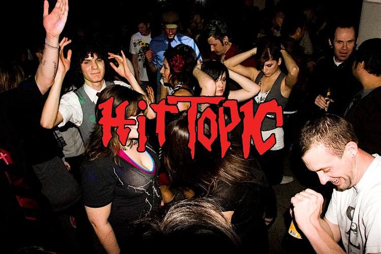 Hit Topic: An Emoish night