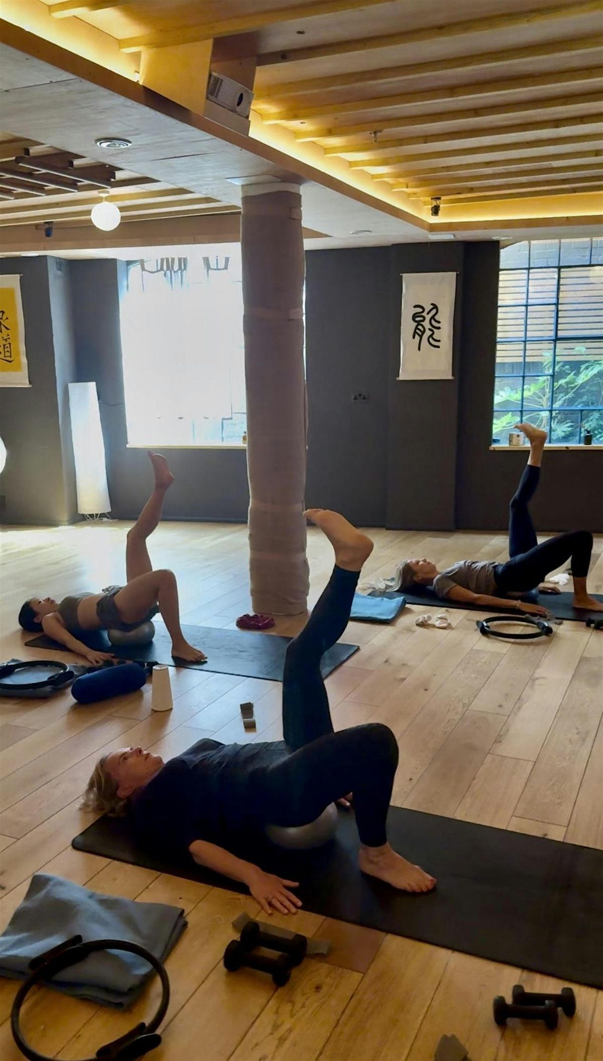 Mat Pilates in Shepherd's Bush