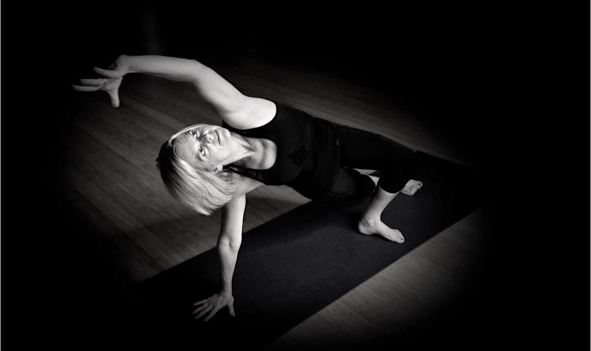 Beem Balance: Yoga with Elizabeth Taggart