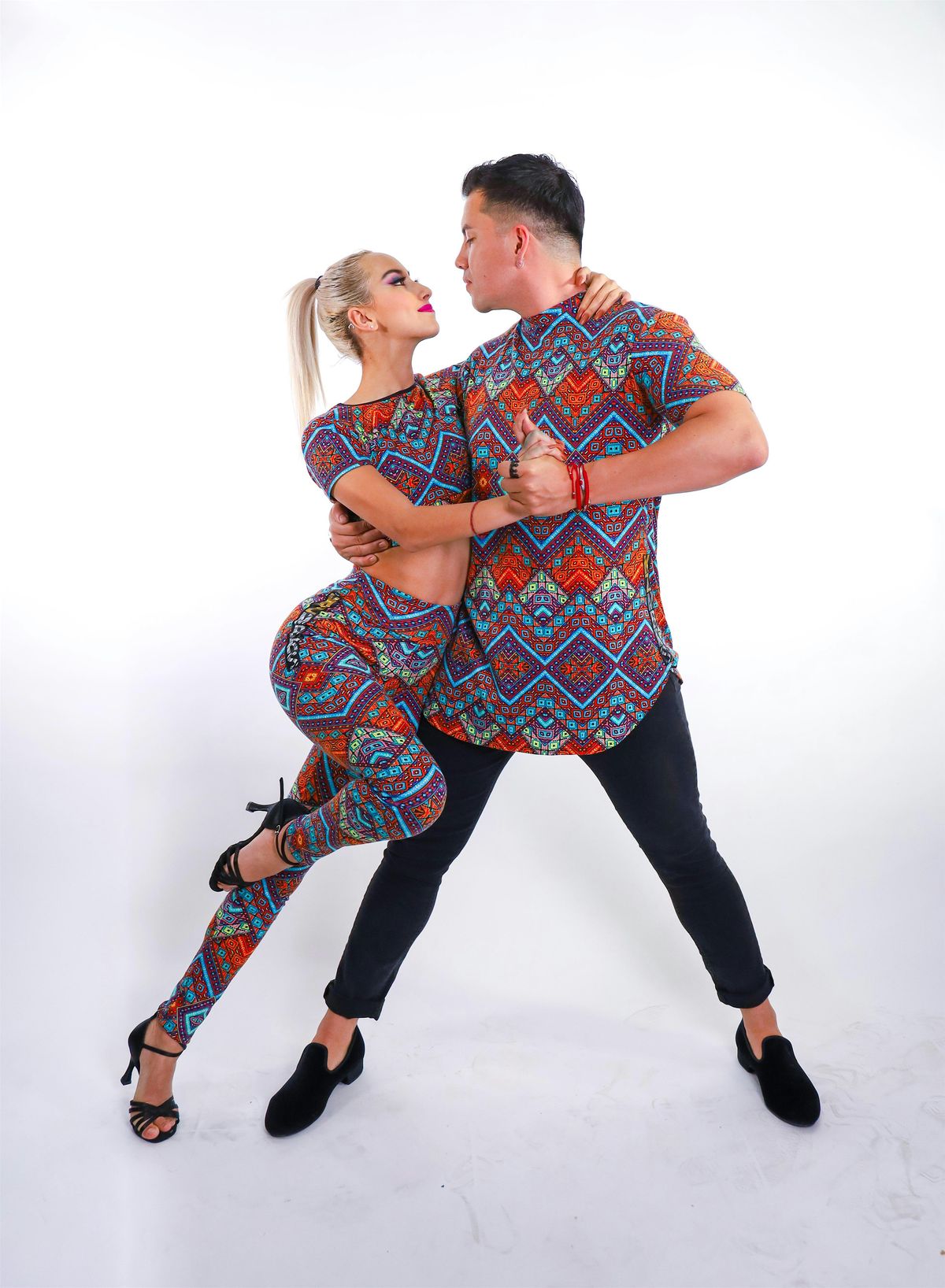 Pop-Up Bachata Flow Workshop by Beto & Sade