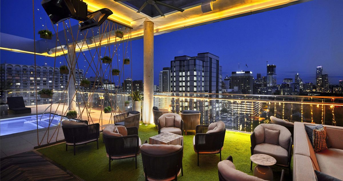 Full Circle NYE Party