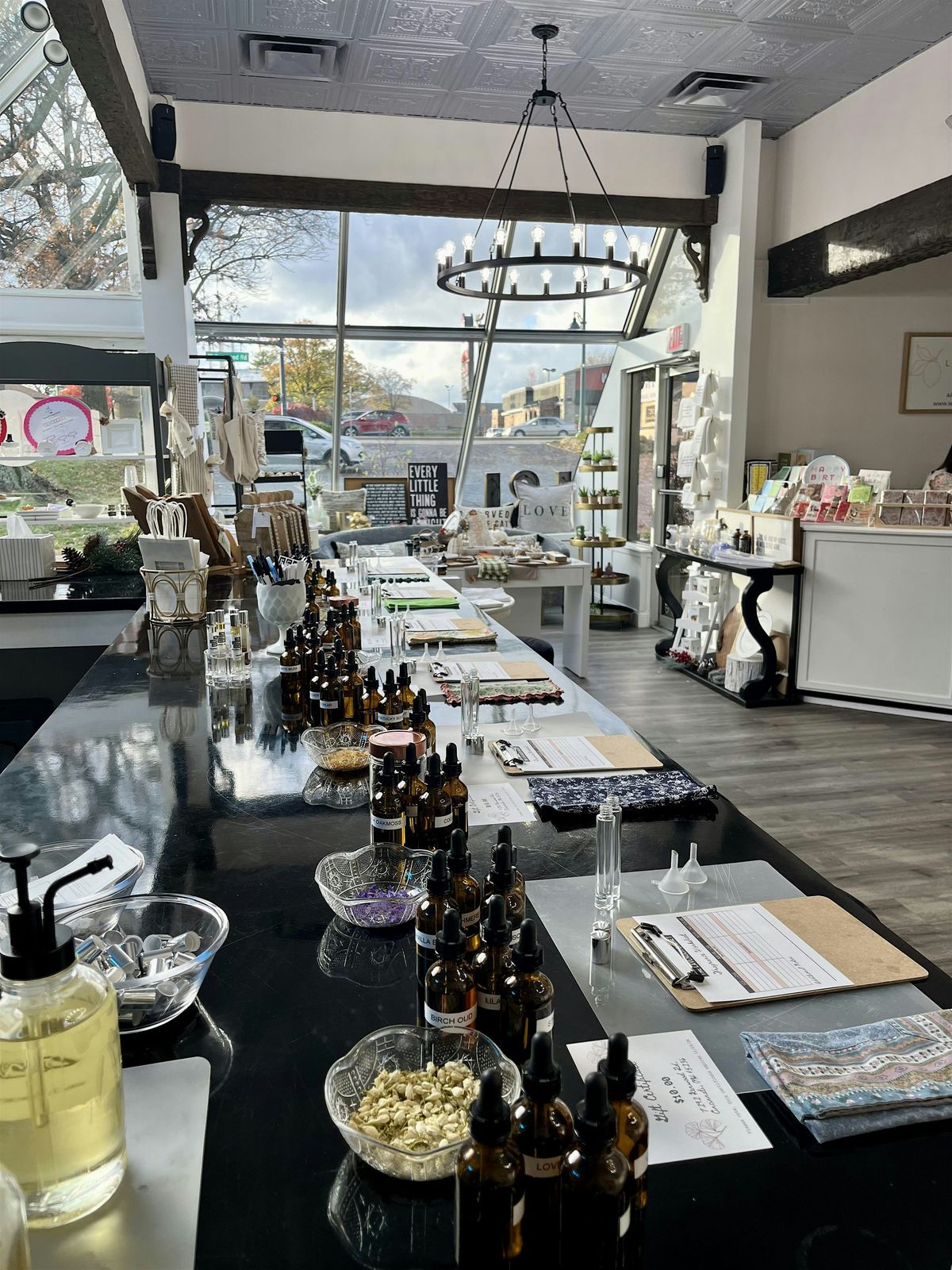 Winter Perfume Workshop with The Lavender Sachet @ Lemons & Limes Kenwood