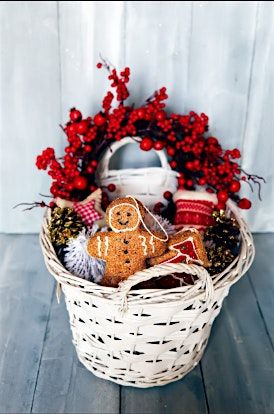 Holiday Gift Basket Making Workshop