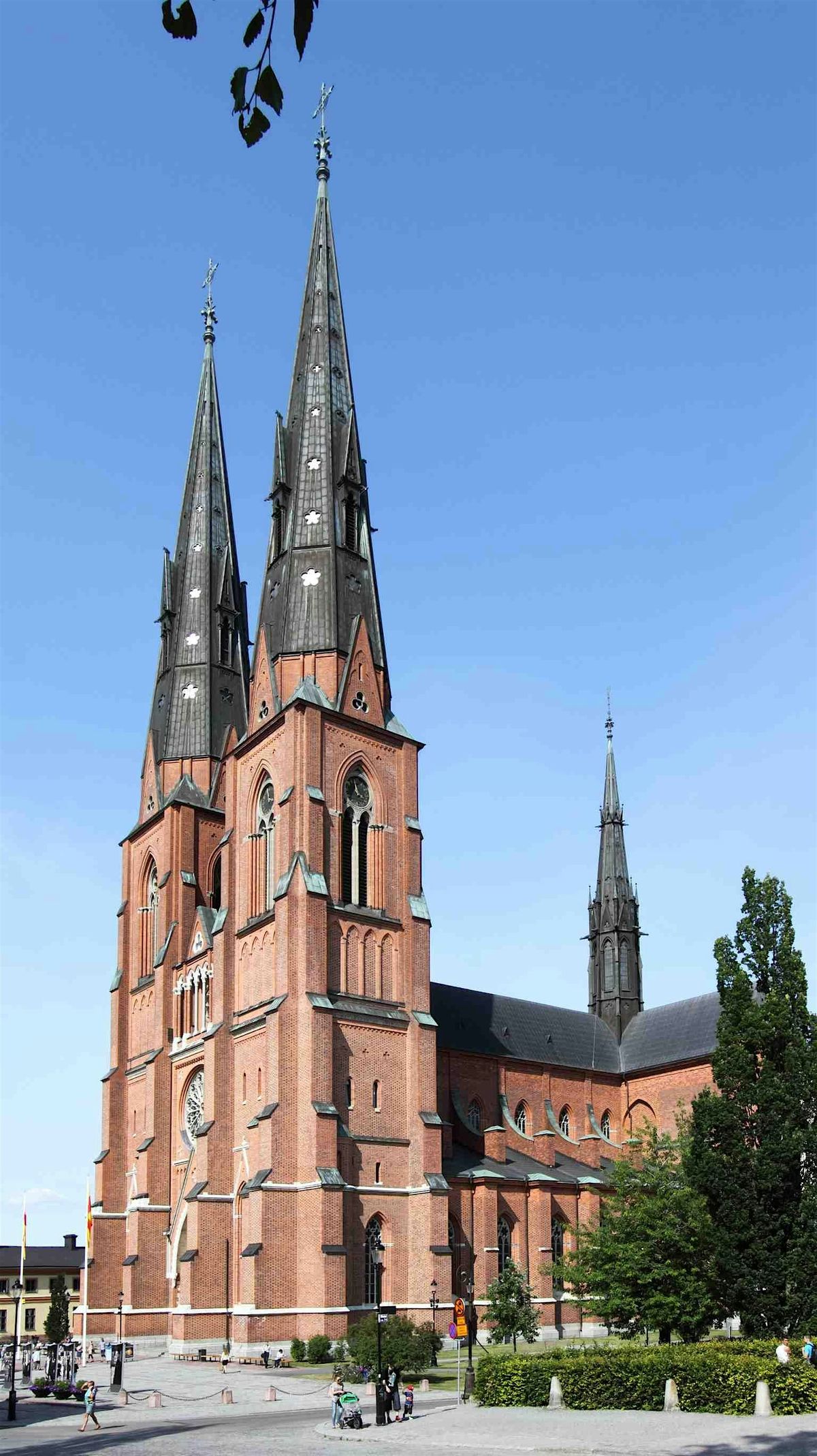 Uppsala Audio Tour: Legends, Lore, and Learning Among the Spires