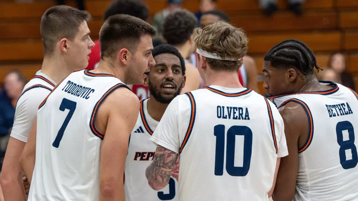 Parking San Diego Toreros at Long Beach State Mens Basketball