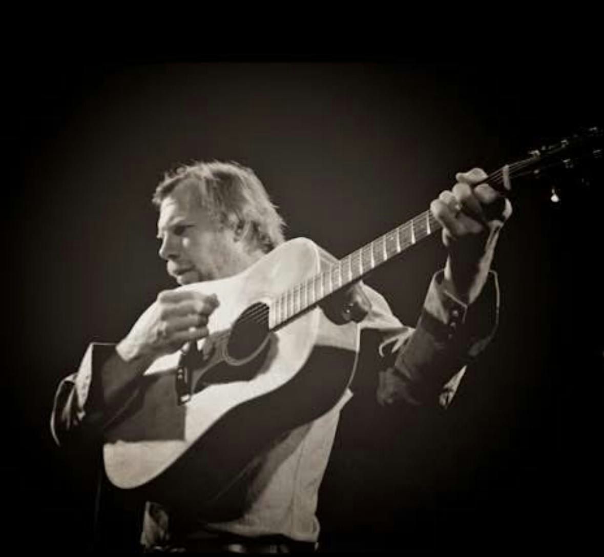 Tim Bluhm of the Mother Hips-Buddhist Temple of Marin Benefit