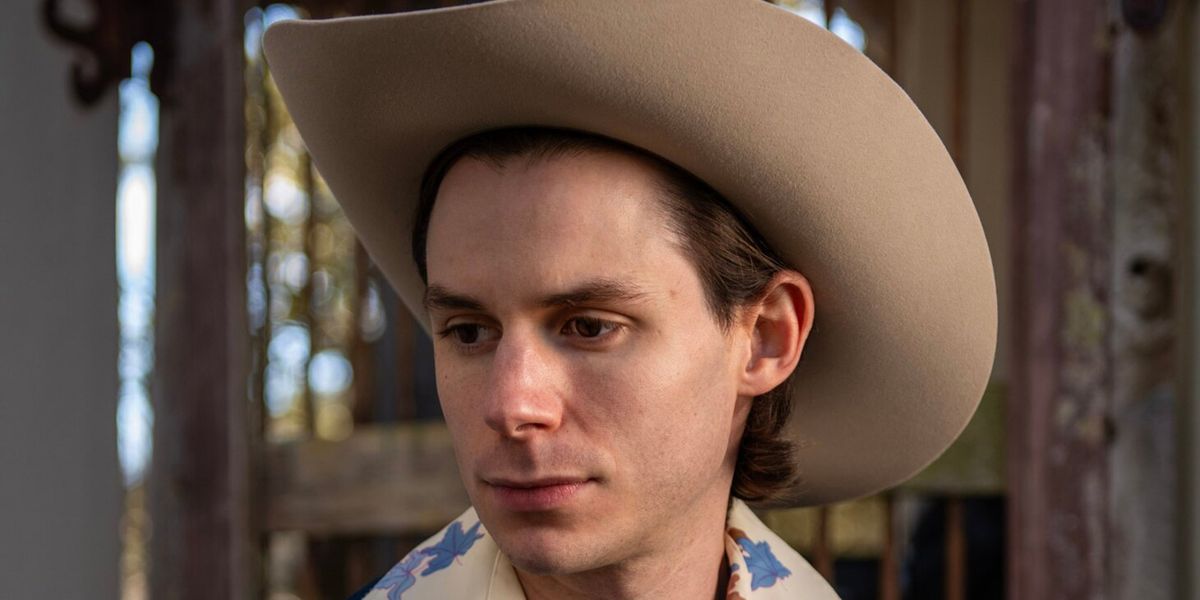 Hayden Pedigo at 1884 Lounge at Minglewood Hall