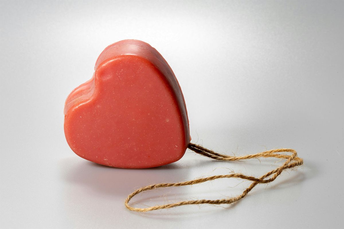 A Halloween Hands-On Soap-Making Workshop!