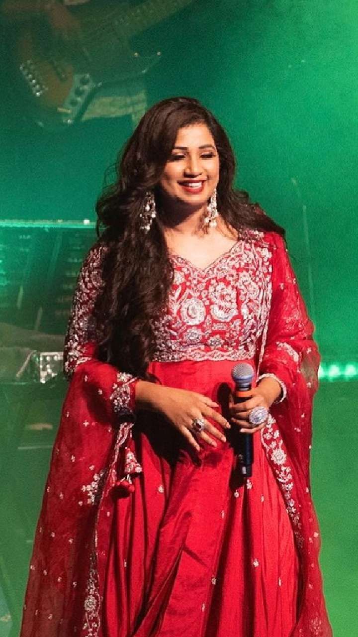 Shreya Ghoshal at The O2 - London