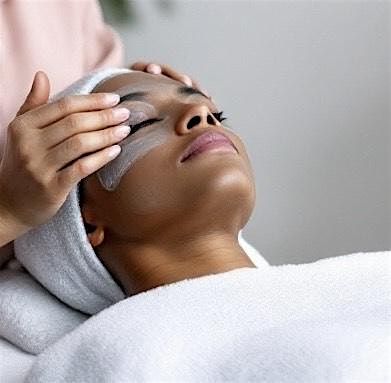 The HAYA Experience \u2013 Glow Session: Get a quick facial with Haya Esthetics