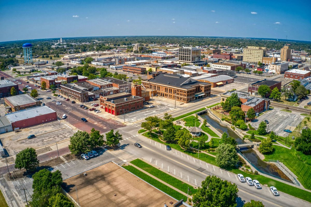 Astonishing Scavenger Hunt - On a Mission in Hutchinson
