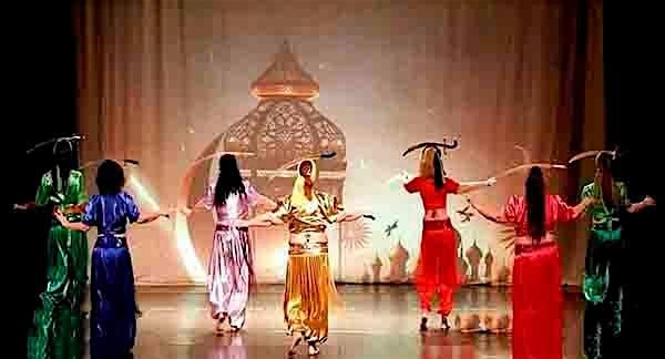 Taller de Danza Oriental con Sable y Velo