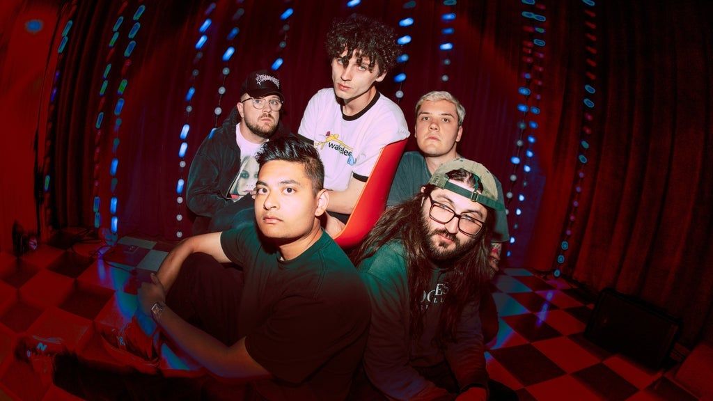 Hot Mulligan - THE SOUND A BODY MAKES WHEN IT'S STILL TOUR