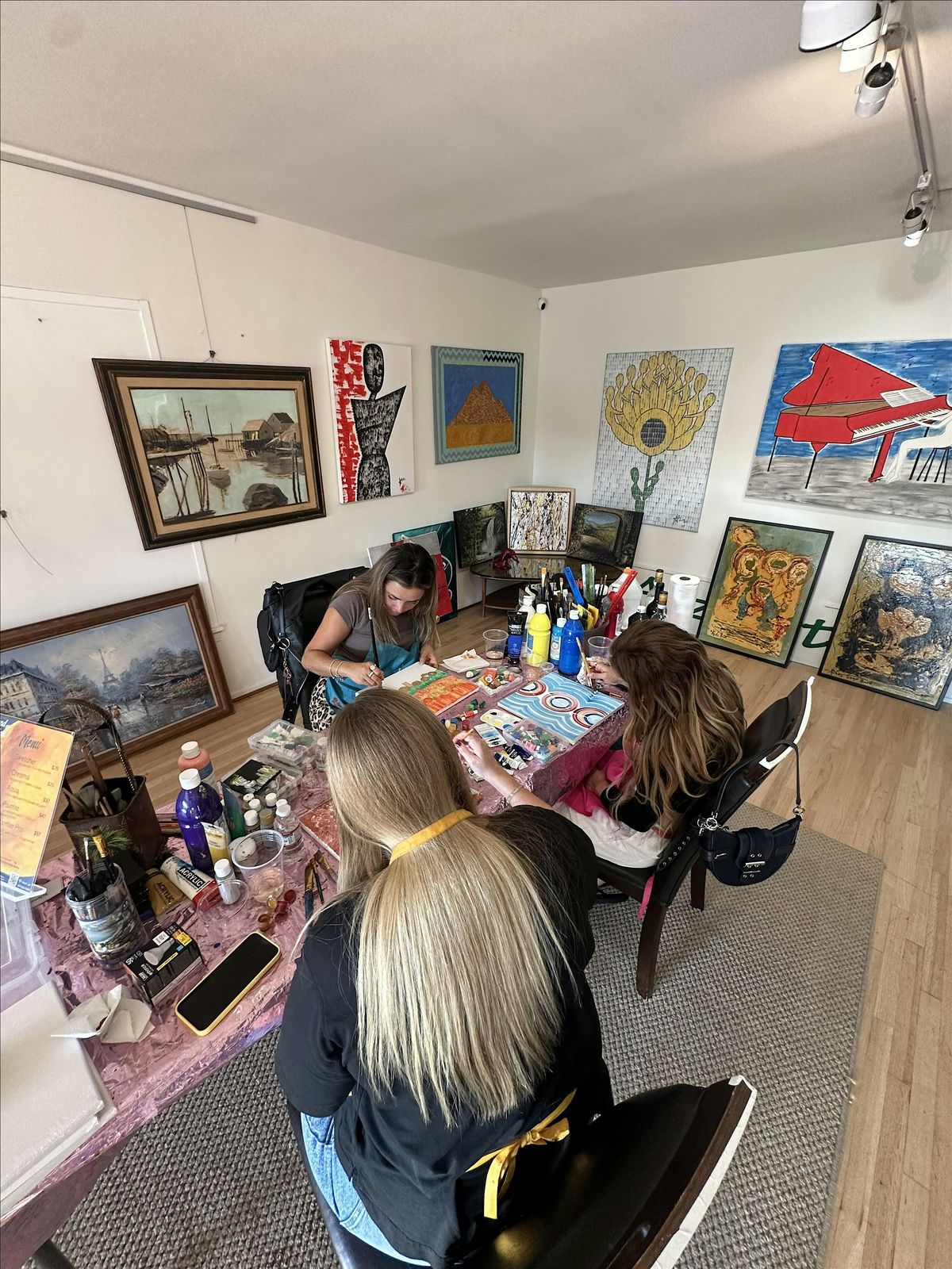 Paint and Sip. Beginners friendly painting classes. AzziArt Gallery LA.