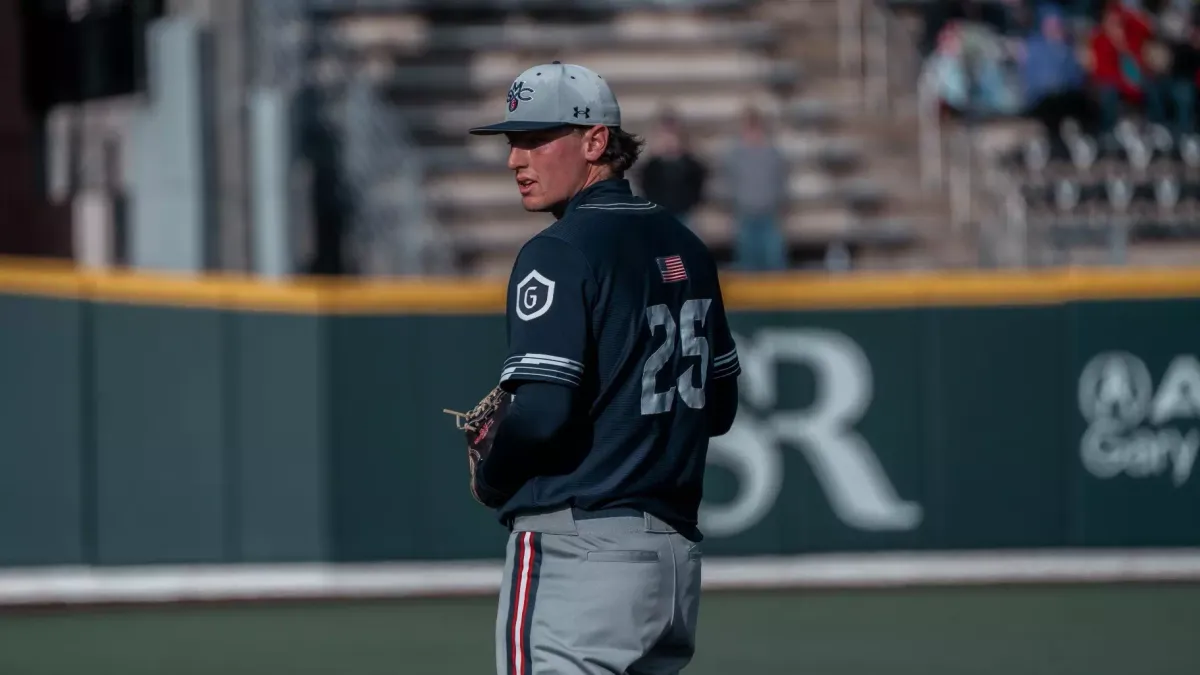 Parking Stanford Cardinal at California Golden Bears Womens Basketball