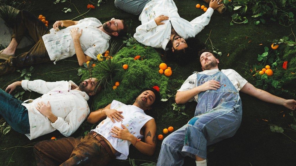 104.5 Presents Young the Giant -Victory Garden Tour with Cold War Kids