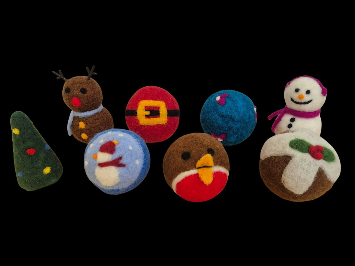 Needle Felted Christmas Decorations - Charlotte's Crafty Corner (evening)