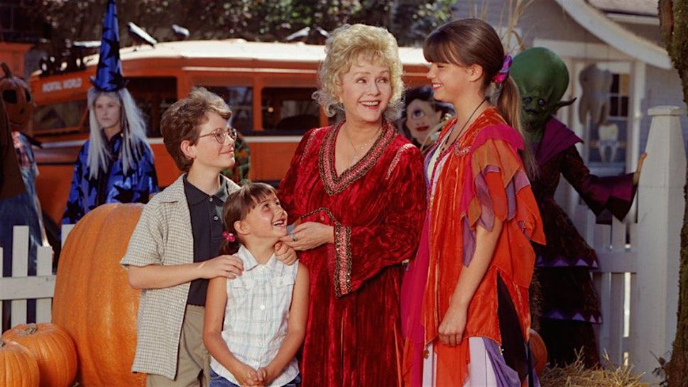 Halloweentown Trivia at Guac y Margys