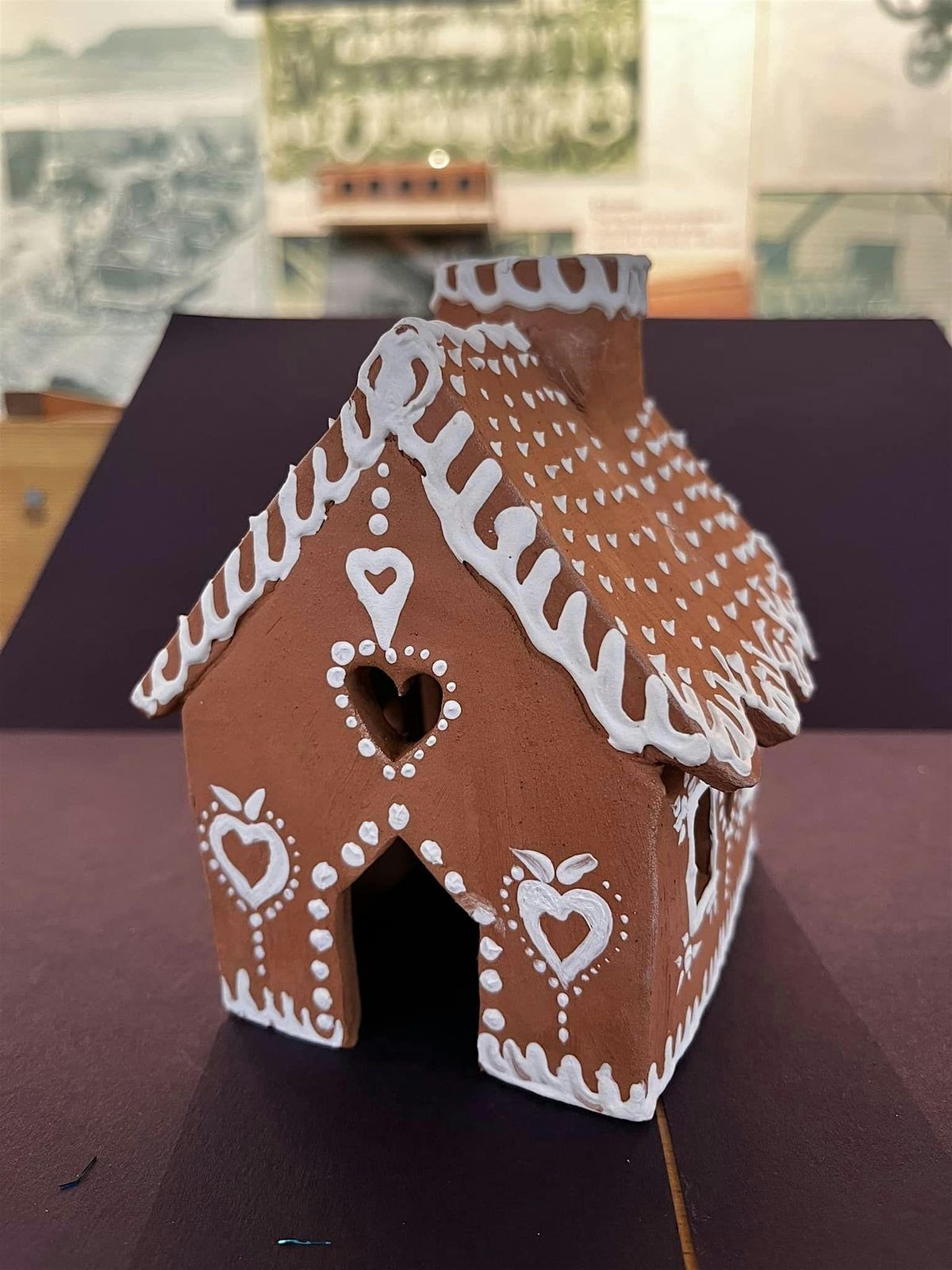Clay gingerbread house Workshop for Adults