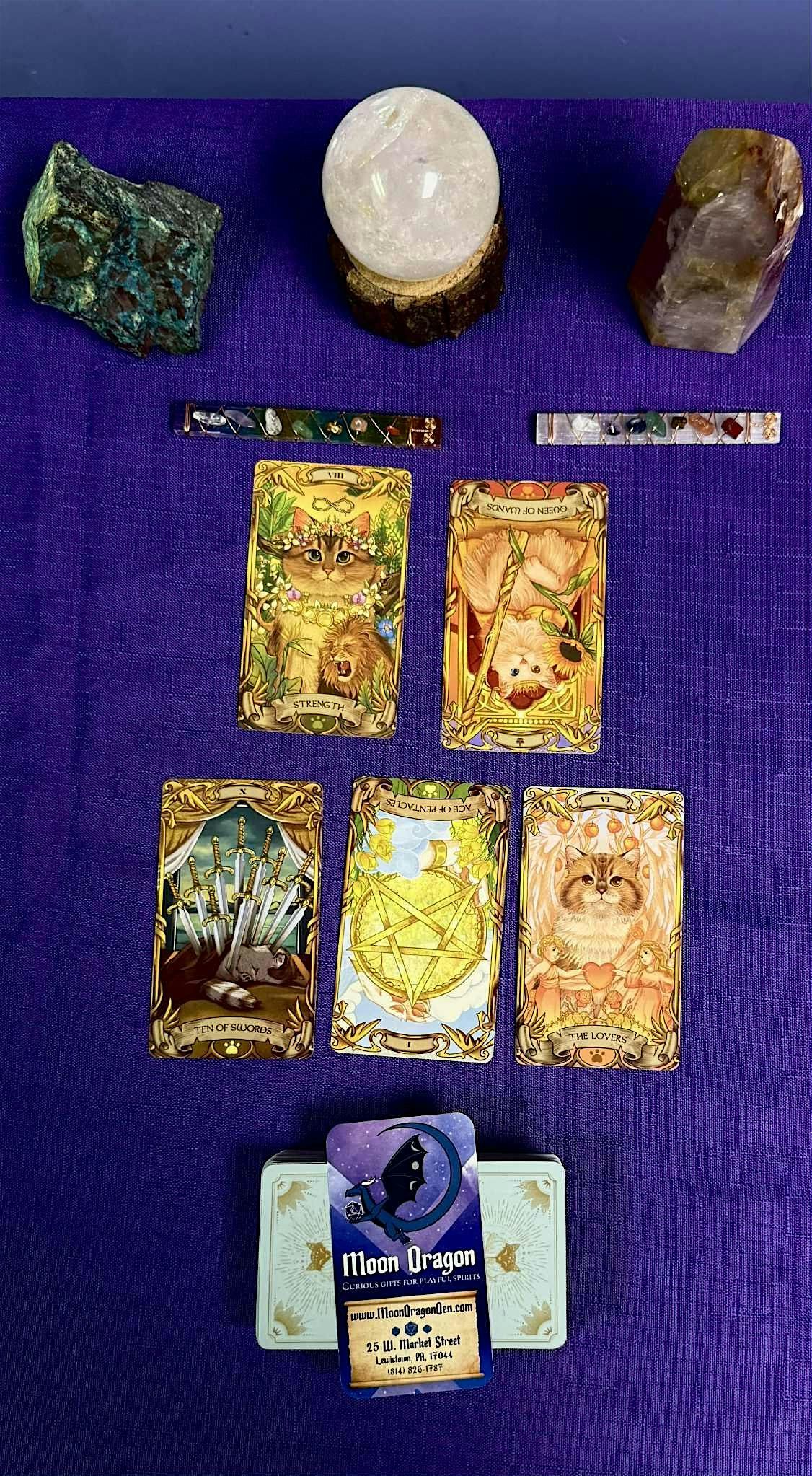 Day of Tarot\/Oracle Readers at Moon Dragon -5+ readers for your convenance.